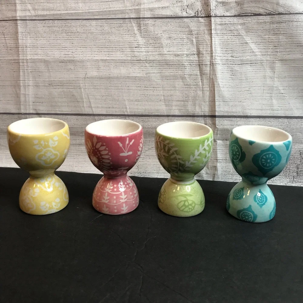 Pottery Barn Boxed Set Of 4 Ceramic Egg Cups
